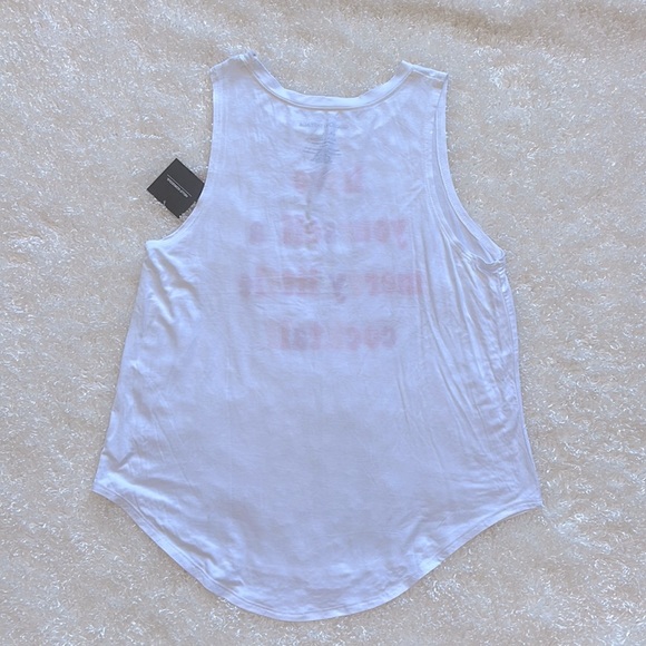 Grayson 👍3/$16 - Picture 2 of 2